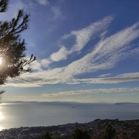 Rosie Apartamento Podstrana